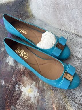 Salvatore Ferragamo Turquoise Patent Leather Vara Bow Flats